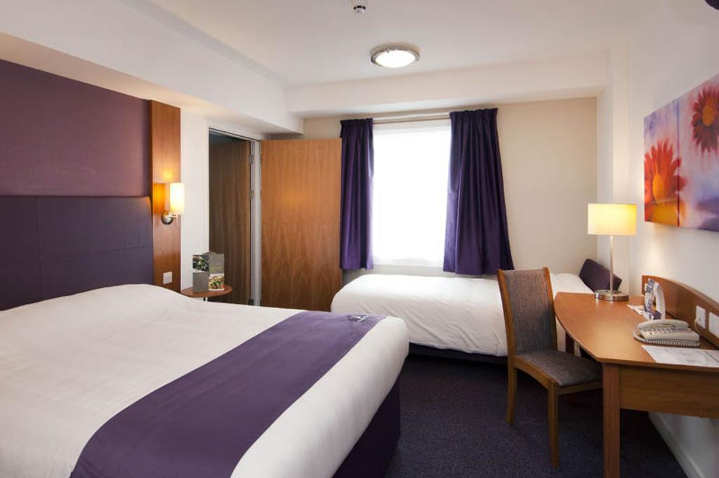Premier Inn Edinburgh East Pokoj fotografie